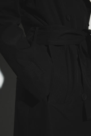 Uzun Kemerli Kruvaze Trençkot - Siyah